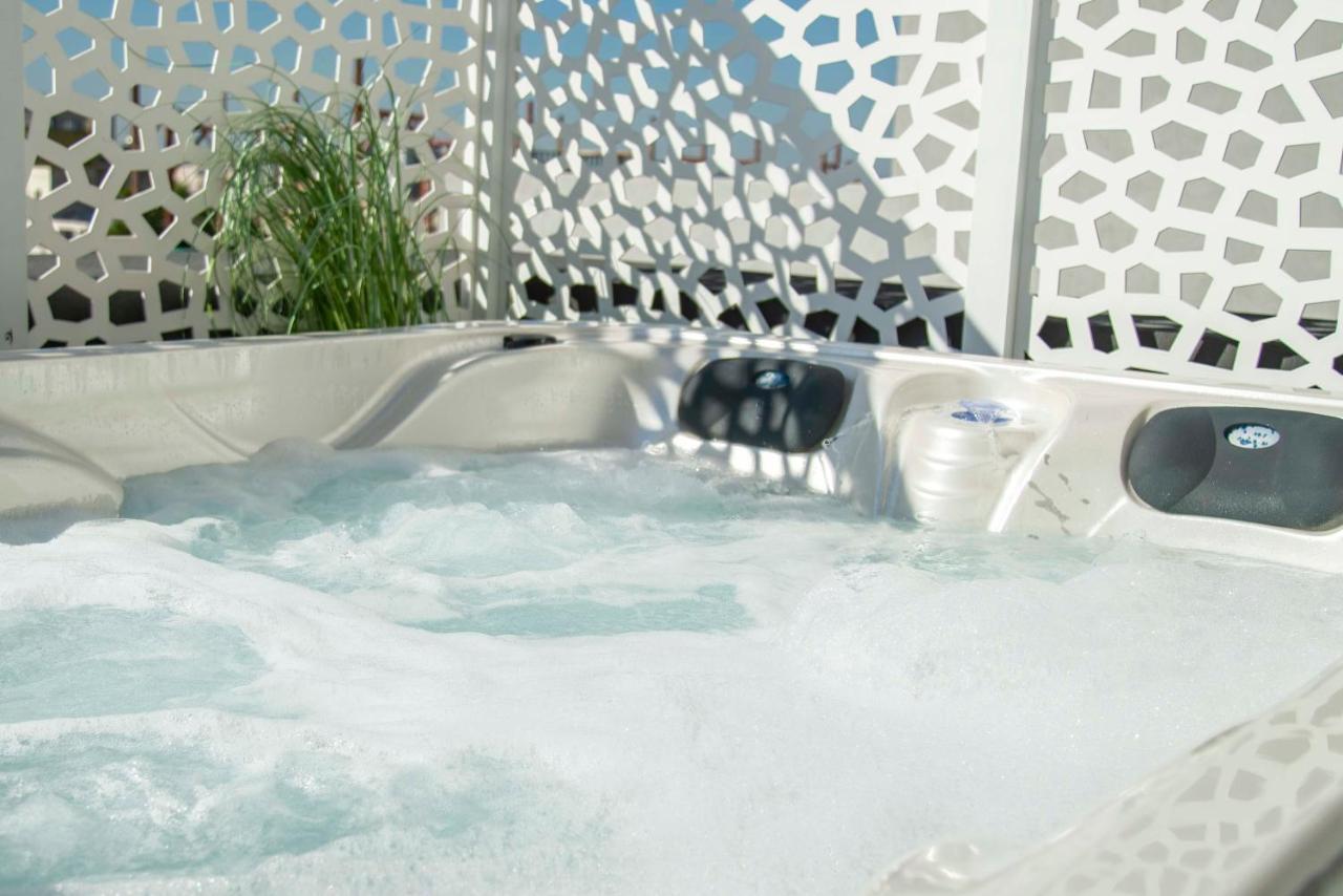 Luxury Penthouse With Acropolis View And Jacuzzi Appartement Athene Buitenkant foto